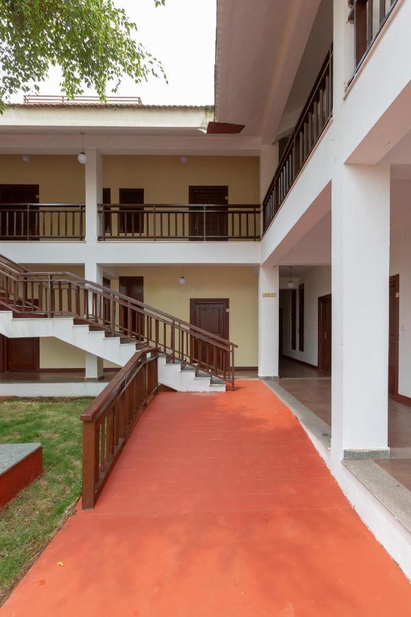 KSTDC Hotel Mayura Yagachi, Belur Belur  Bagian luar foto
